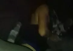Kız arkadaşını azgin porna uyandırmak için nasıl