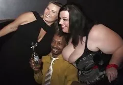Sevimli çift ve backstage fotoğraflarını kızlık bozma pornu