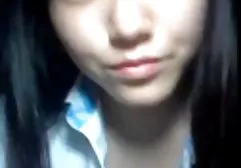 Kanepede amatör esmer pornu kıvrımlı karısı seks