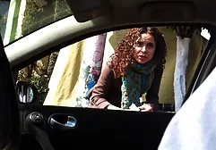 Hizmetçi bir sandviç yeni porna seks sonra onu getiriyor