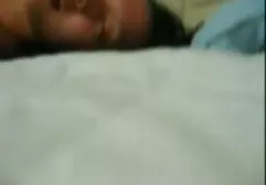 Utangaç garson sınırları porna grup kırar