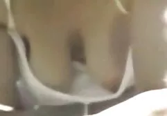 Foxy Anay yesilcam porna krem ayakkabı ile tüm uçları veriyor