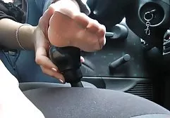 Büyük insanlar olgun mature pornolar Karısı ağzıyla tam konuşamaz!